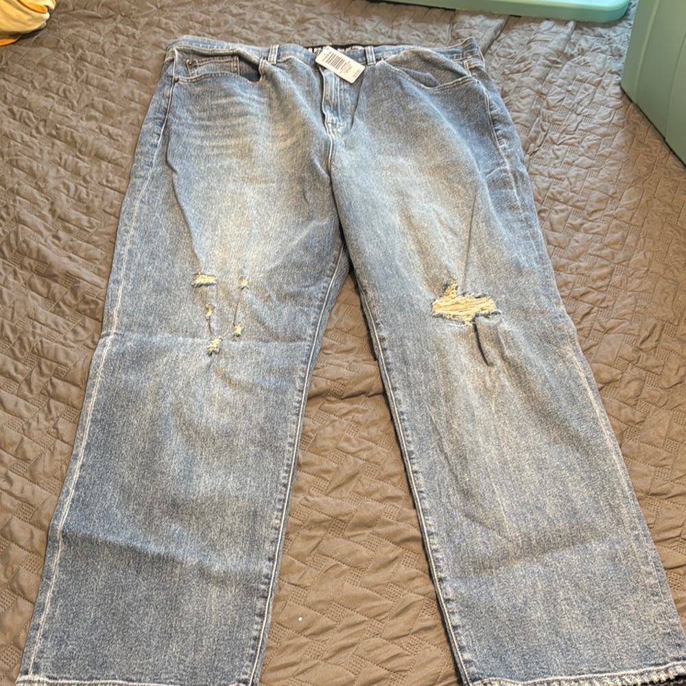 Torrid medium Blue Distressed straight leg Jeans
